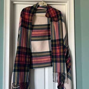 Plaid Shawl with Fringe